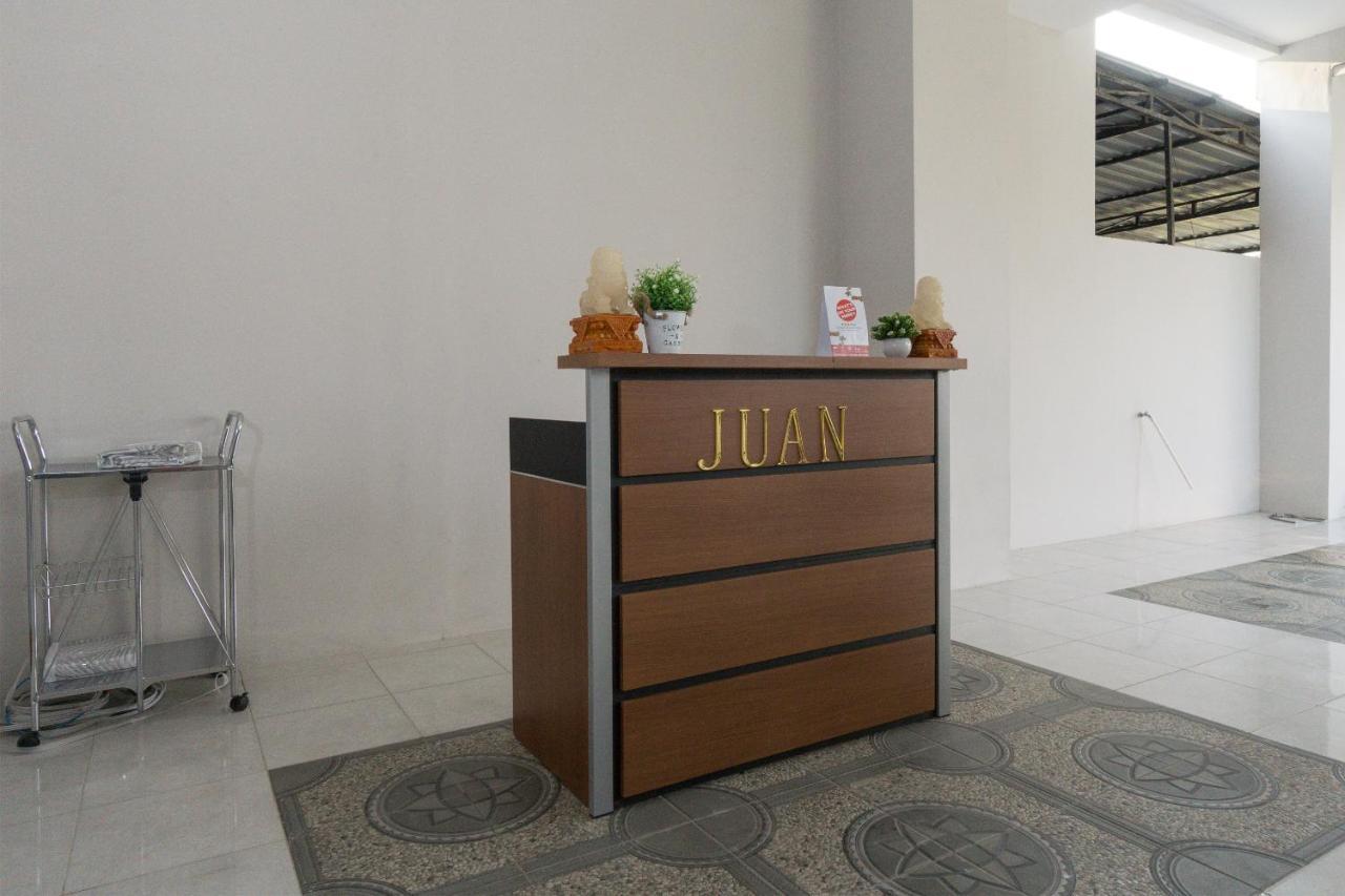 Oyo 1542 Yessy Mansion Hotel Ngabean Luaran gambar